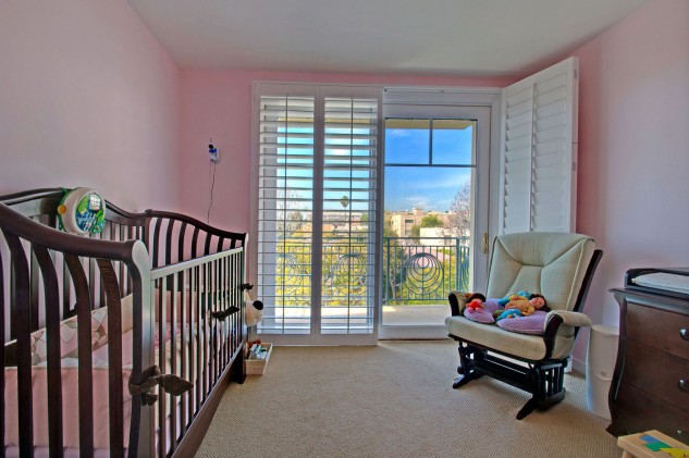 430 North Oakhurst Drive  #302