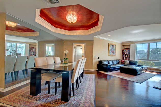 430 North Oakhurst Drive  #302